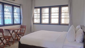 2 Schlafzimmer, Bügeleisen/Bügelbrett, WLAN