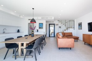 Smart TV - Mirador 3 bedroom wellness (Torrox Costa)