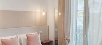 เรจเจียดา เฮาส์