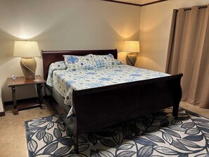 Iron/ironing board, travel cot, free WiFi, bed sheets