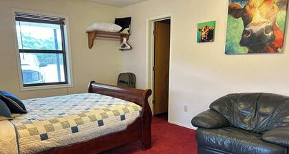 Legacy Ranch-Family Reunion Facility. Four Guest Houses, Recreation Center, & Swimming Pool