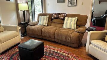 Smart TV, video games, DVD player, offices