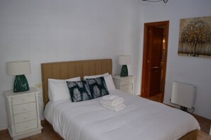 1 غرفة نوم وواي فاي مجانًا وملاءات أسرّة