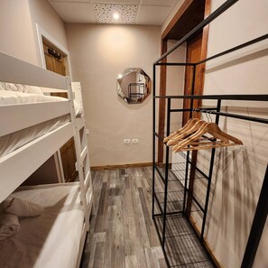 1 bedroom, free WiFi, bed sheets