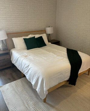2 bedrooms, Internet