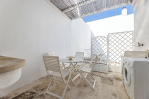 Apartment, 2 Bedrooms | Terrace/patio