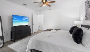 Iron/ironing board, WiFi, bed sheets