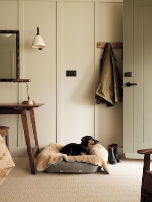 Pet-friendly - The Royal George (Tintern)