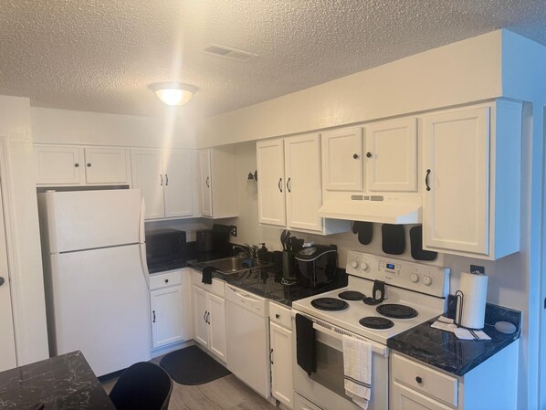 Microwave, oven, stovetop, dishwasher