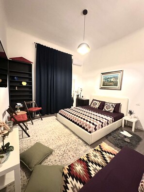 4 室のベッドルーム、アイロン / アイロン台、WiFi、ベッドシーツ