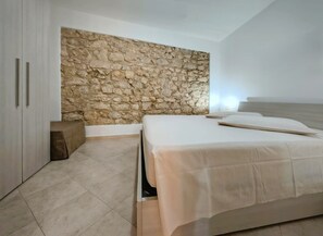 1 Schlafzimmer, Bügeleisen/Bügelbrett, Internetzugang, Bettwäsche