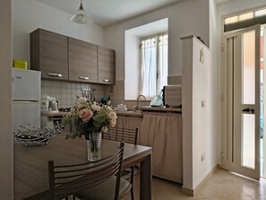 Four, plaque de cuisson