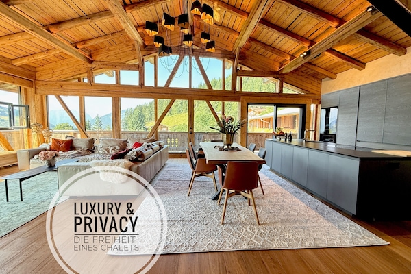 Deluxe-Chalet, Bergblick | Wohnbereich
