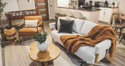 Fort Worth 2BR/2BA Home w/ Pool + Games | Sleeps 6