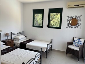 2 عدّة غرف نوم ومكواة/لوح كي وسرير سفر وواي فاي مجانًا