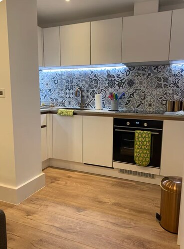 Flat one The Beaches