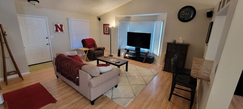 2 Bed, 2 Bath South Lincoln Husker House