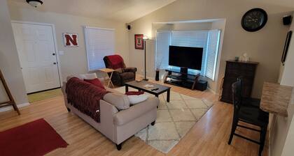 2 Bed, 2 Bath South Lincoln Husker House