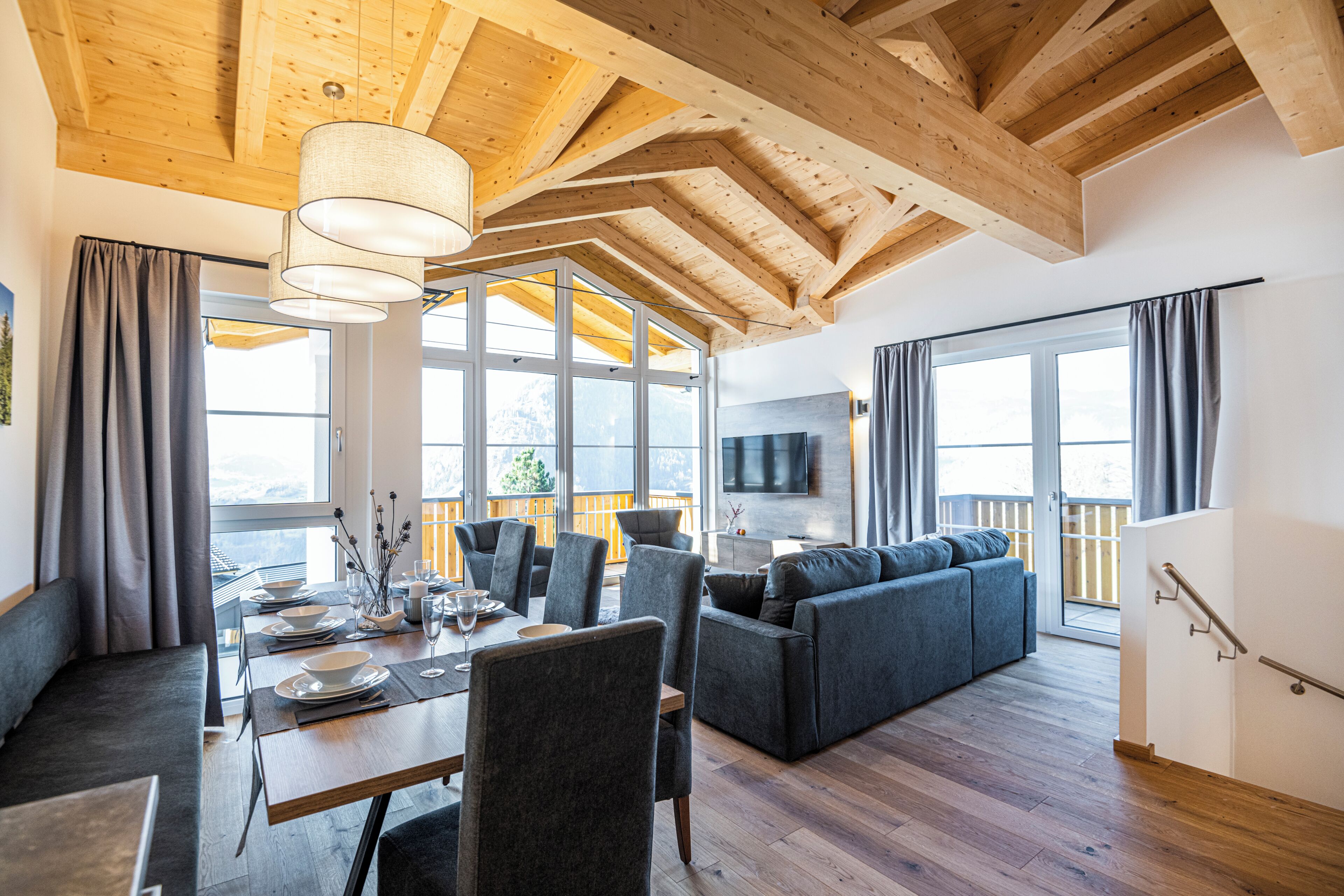 Deluxe Penthouse, 3 Bedrooms | Living area