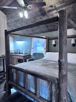 1 bedroom, iron/ironing board, Internet, bed sheets