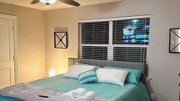 3 quartos, ferros/tábuas de passar roupa, Wi-Fi, roupa de cama