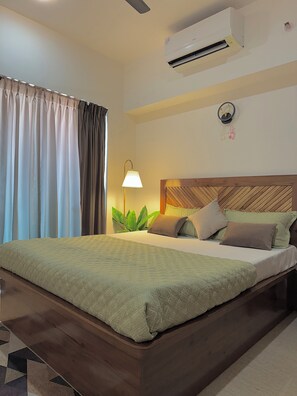 1 bedroom, iron/ironing board, WiFi, bed sheets