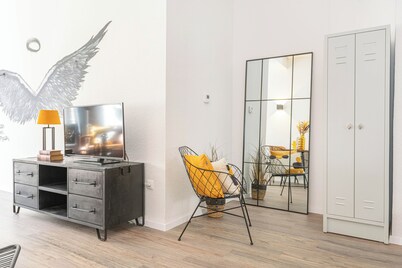 Stylish apartment / 5 min to trade fair & city center