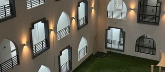 Fantastic 3-bedroom apartment with AC, WIFi in Salalah & public swimming pool