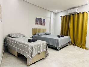 2 chambres, bureau, Wi-Fi gratuit, draps fournis