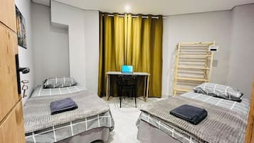 2 bedrooms, desk, free WiFi, bed sheets