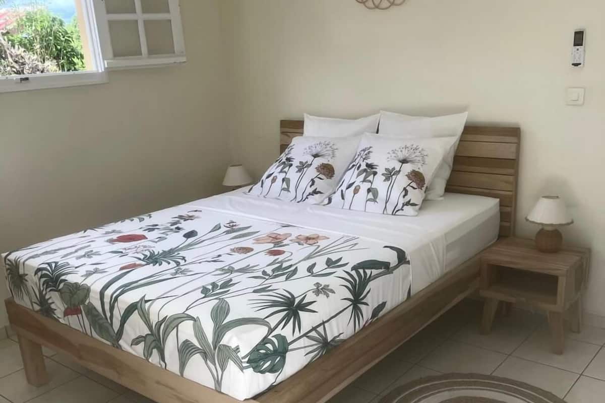 Căn hộ Tiêu chuẩn, quang cảnh bãi biển