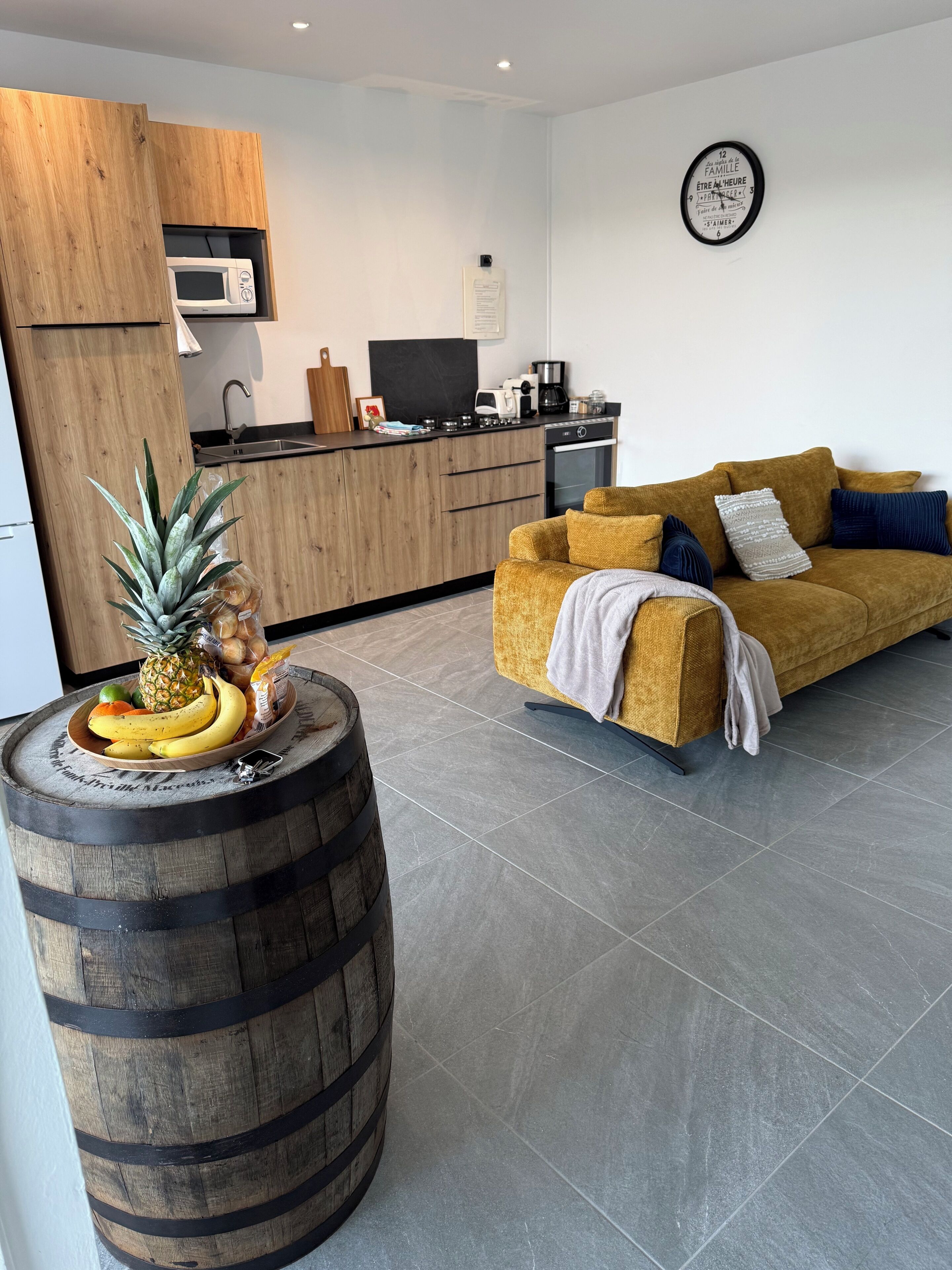 Apartamento superior, 2 quartos, 2 banheiros, vista para o jardim | Área de estar