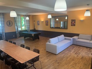 Spielezimmer