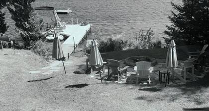 If youâre looking for a lake view we have. Beautiful home right on the water!