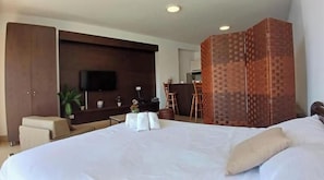 1 quarto, acesso à internet, roupa de cama