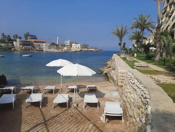 Sun-loungers, beach towels