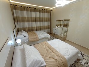 2 bedrooms, iron/ironing board, free WiFi, bed sheets