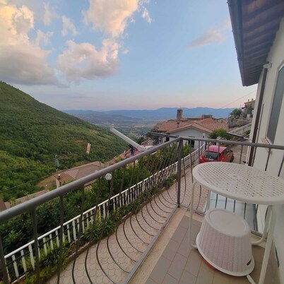 Room with bathroom in Holiday House San Giacomo