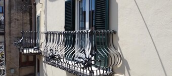Andromeda, cozy accommodation on the historic center of Castelbuono