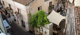 Andromeda, cozy accommodation on the historic center of Castelbuono