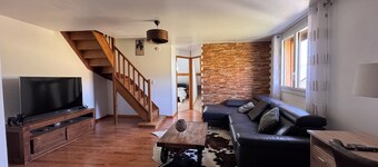 Atypical triplex apartment