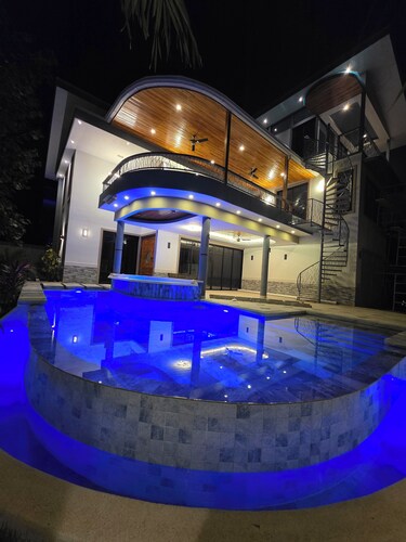 Feng Shui, a 5-Bedroom Nosara Estate, only 2min walk to beach, Brand New, Plush!