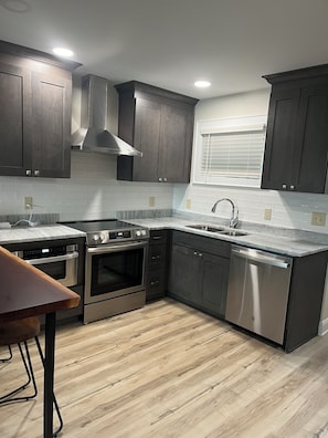 Microwave, oven, stovetop, dishwasher