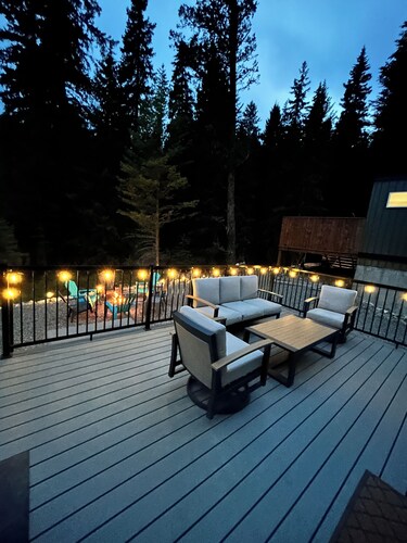 Mountainside Hideaway With Games Room