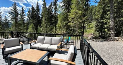 Mountainside Hideaway With Games Room