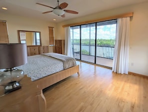 4 bedrooms, WiFi, bed sheets