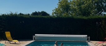Maison des Lauriers Holiday home Bonzac As a couple or With the family