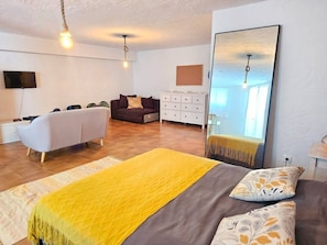 4 bedrooms, Internet