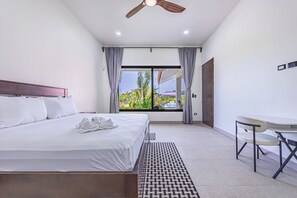 3 bedrooms, in-room safe, desk, iron/ironing board