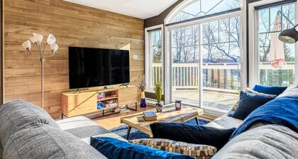 Chalet De l'Escapade hot tub Lakeview kayaks pool table babyfoot !